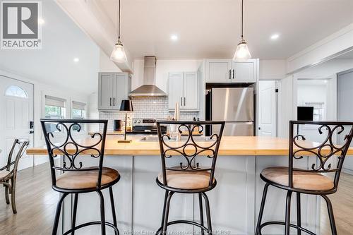 13 Beach Boulevard, Leamington, ON - Indoor Photo Showing Kitchen