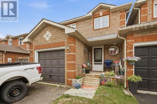 168 SYDENHAM WELLS  Barrie, ON L4M 6T3