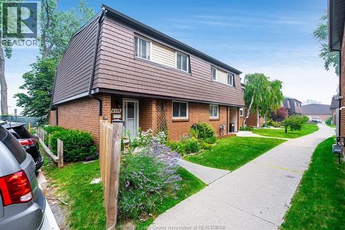 6318 Thornberry CRESCENT  Windsor, ON N8T 3A2