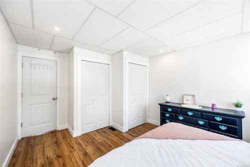 3338 Glacier St, Duncan, BC 