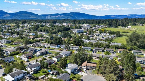 3338 Glacier St, Duncan, BC 