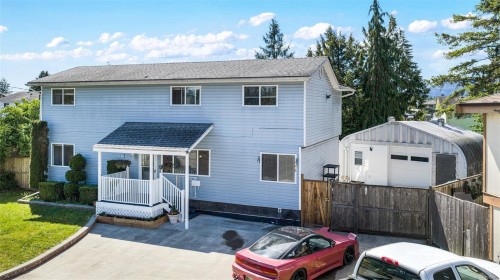 3338 Glacier St, Duncan, BC 