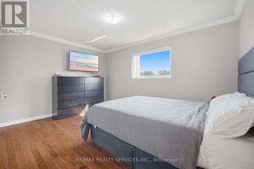 20 Malcolm Crescent, Brampton, ON - Indoor Photo Showing Bedroom