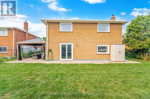 20 Malcolm Crescent, Brampton, ON - Outdoor With Exterior