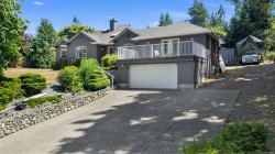 1406 Donnay Dr Duncan, BC V9L 5R4