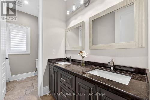 775 King Road, Burlington, ON - Indoor Photo Showing Bathroom