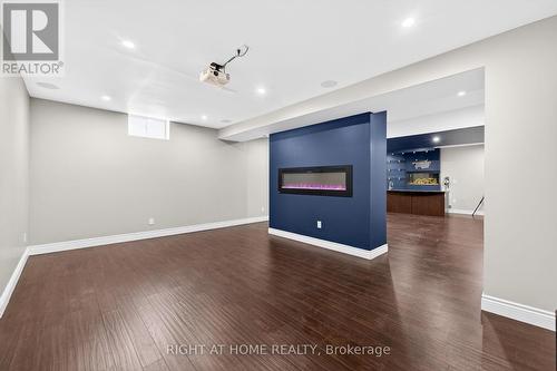 775 King Road, Burlington, ON - Indoor