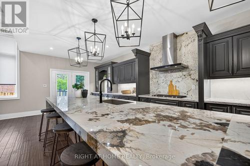 775 King Road, Burlington, ON - Indoor Photo Showing Kitchen With Upgraded Kitchen