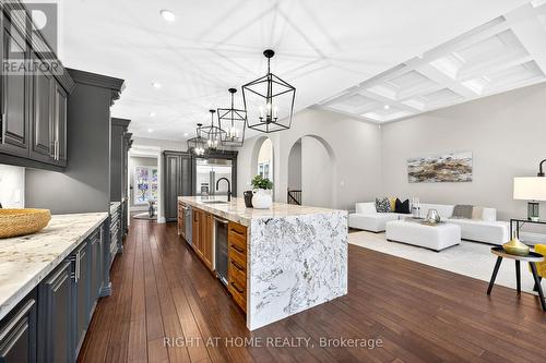 775 King Road, Burlington, ON - Indoor Photo Showing Kitchen With Upgraded Kitchen