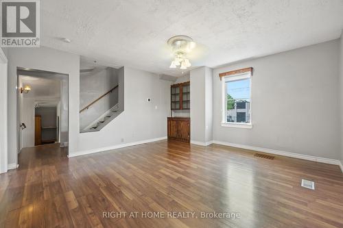 221 Samuelson Street, Cambridge, ON - Indoor Photo Showing Other Room