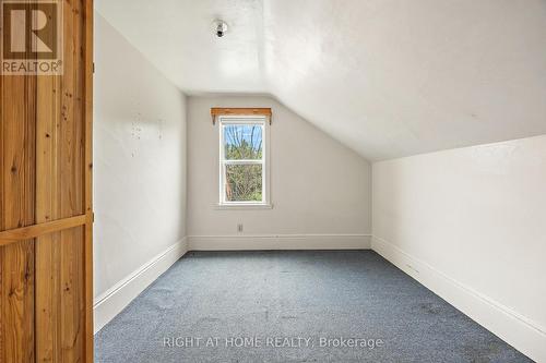221 Samuelson Street, Cambridge, ON - Indoor Photo Showing Other Room