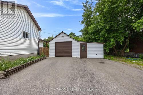 221 Samuelson Street, Cambridge, ON - Outdoor With Exterior