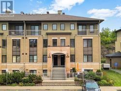 5 - 270B TITANIUM PRIVATE Ottawa, ON K1C 0A5