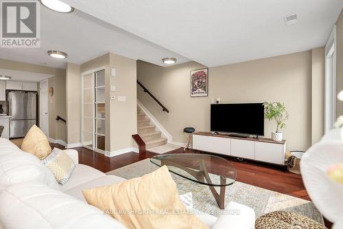 Living Room - 5 - 270B Titanium Private, Ottawa, ON - Indoor Photo Showing Living Room