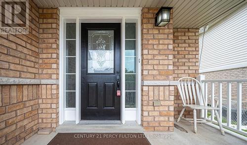 91 Laprade Square, Clarington, ON - Outdoor With Exterior