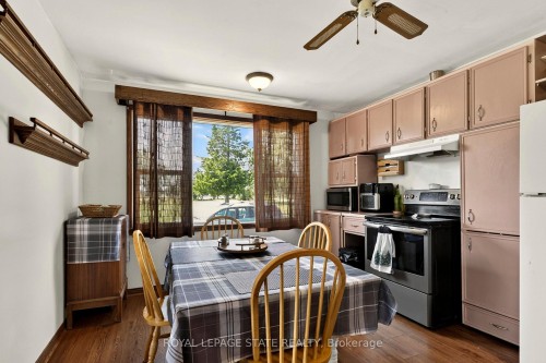 958 Highland Road E, Hamilton, ON 