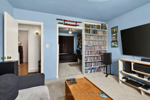 958 Highland Road E, Hamilton, ON 