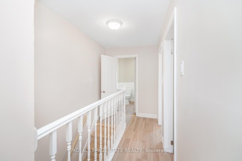 60 Keith Street, Hamilton, ON - Indoor Photo Showing Other Room