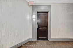 307-25 Earlington Avenue  Toronto, ON M8X 3A3