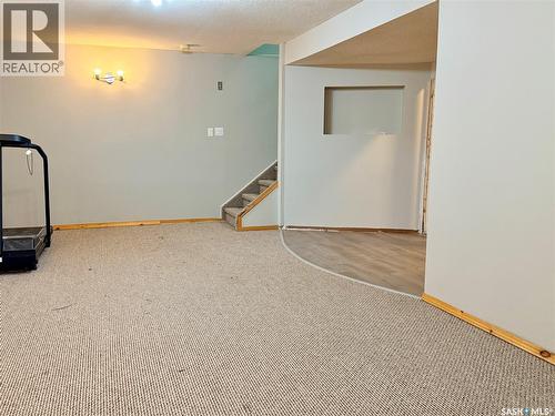 330 Aspen Drive, Swift Current, SK - Indoor Photo Showing Other Room