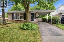 1262 ALDRIDGE Crescent  Burlington, ON L7M 1H9