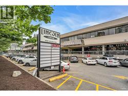 136-136A 3030 LINCOLN AVENUE  Coquitlam, BC V3B 6B4
