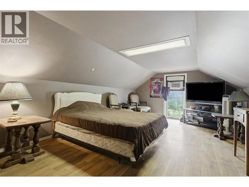 557 Squilax-Turtle Valley Road, Chase, BC - Indoor Photo Showing Bedroom