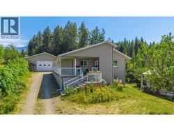 830 16th Avenue S Creston, BC V0B 1G3