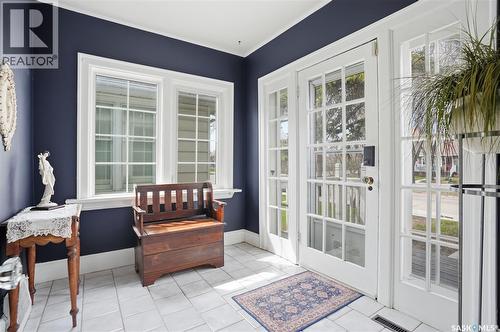 3625 Victoria Avenue, Regina, SK - Outdoor With Exterior