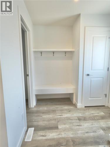 128 Westfield Road, Saskatoon, SK - Indoor