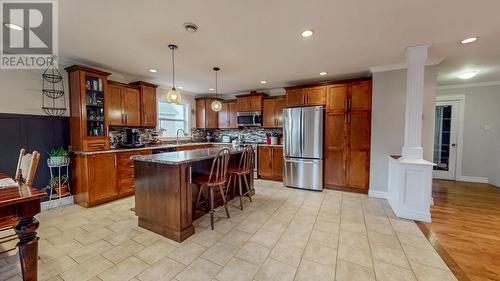 21 Eagle River Drive, Conception Bay South, NL - Indoor Photo Showing Kitchen