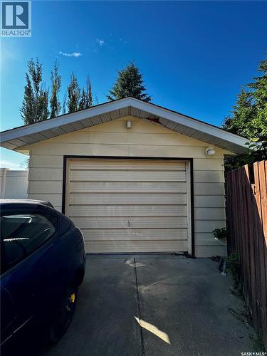 3554 Fairlight Drive, Saskatoon, SK - Outdoor