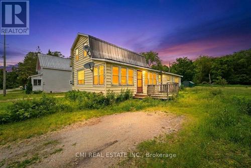 117 FOX STREET  Penetanguishene, ON L9M 1E2