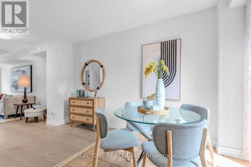 43 Bethune Way, Markham, ON - Indoor Photo Showing Dining Room