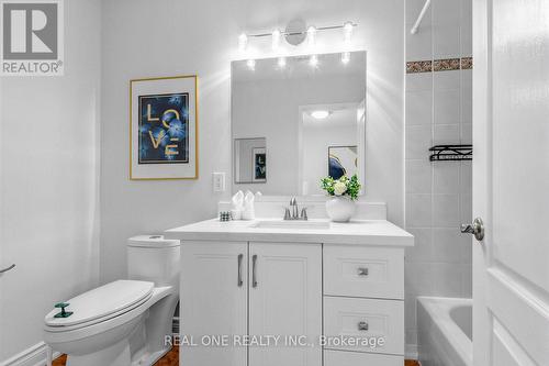 43 Bethune Way, Markham, ON - Indoor Photo Showing Bathroom