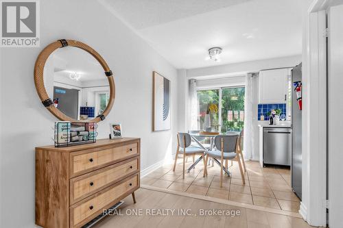 43 Bethune Way, Markham, ON - Indoor