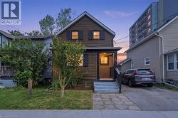 26 STATE Street Welland, ON L3B 4K3