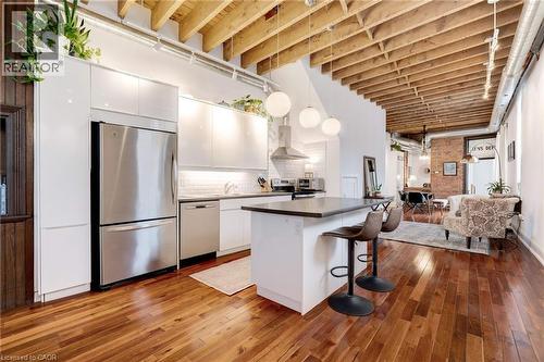 205 King Street E Unit# 2, Hamilton, ON - Indoor Photo Showing Kitchen With Upgraded Kitchen