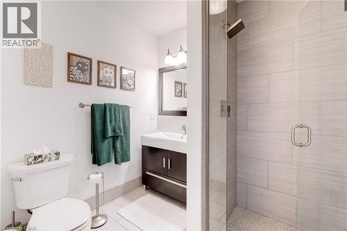 205 King Street E Unit# 2, Hamilton, ON - Indoor Photo Showing Bathroom