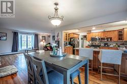 Main unit dining. - 