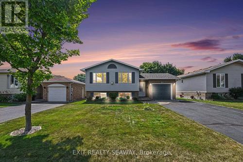 1860 BELVEDERE CRESCENT  Cornwall, ON K6H 7C7