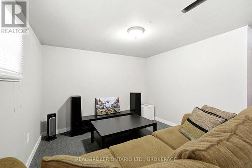 1205 Osborne Avenue, Cornwall, ON - Indoor