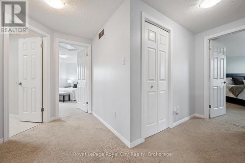 138 Flanders Road, Waterloo, ON - Indoor Photo Showing Other Room