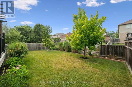 138 Flanders Road, Waterloo, ON - Outdoor
