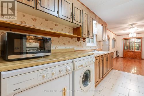 6 Willow Landing, Innisfil, ON - Indoor Photo Showing Laundry Room