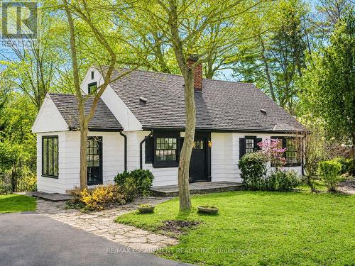 804 Shadeland Avenue, Burlington, ON - Outdoor