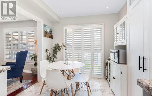 3324 Equestrian Crescent, Mississauga, ON - Indoor Photo Showing Dining Room