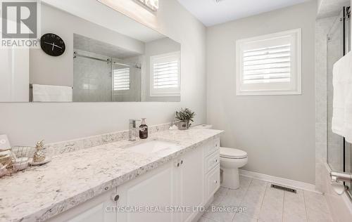3324 Equestrian Crescent, Mississauga, ON - Indoor Photo Showing Bathroom