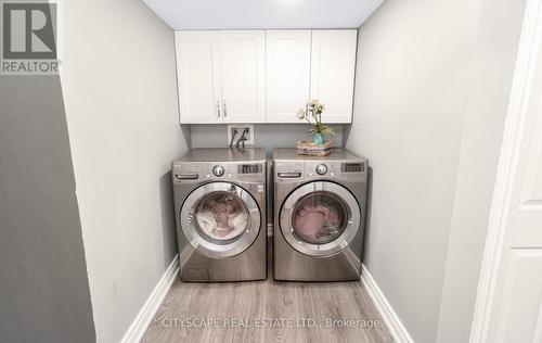 3324 Equestrian Crescent, Mississauga, ON - Indoor Photo Showing Laundry Room
