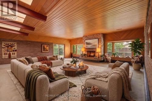 Virtually Staged - 264 Mountain Brow Boulevard, Hamilton, ON - Indoor Photo Showing Living Room